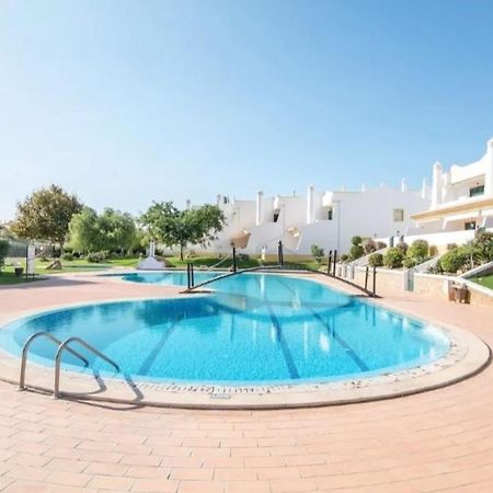 Beautiful Vila Rafaella, Walk Distance To Beaches Albufeira Bagian luar foto