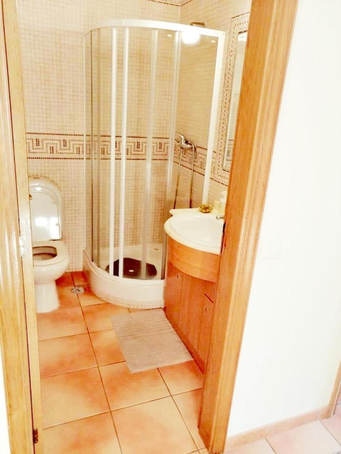 Beautiful Vila Rafaella, Walk Distance To Beaches Albufeira Bagian luar foto