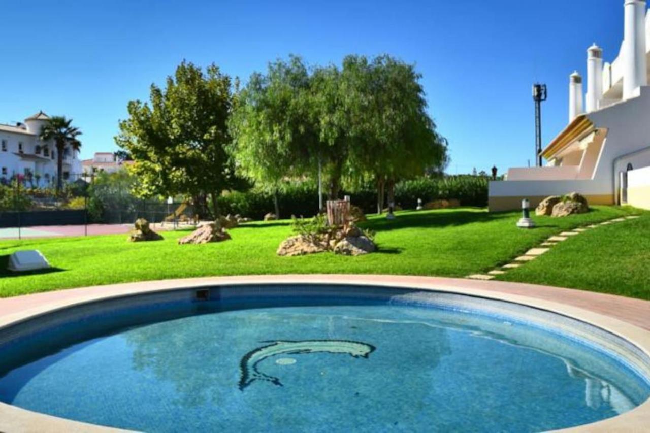 Beautiful Vila Rafaella, Walk Distance To Beaches Albufeira Bagian luar foto